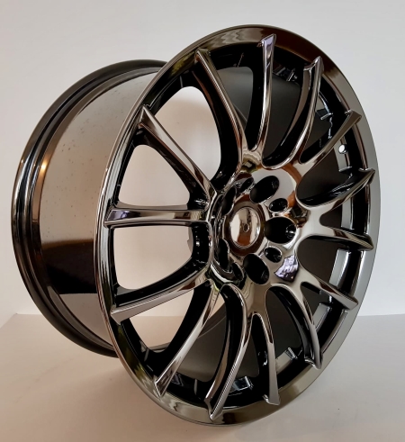 19X9.5 5X114.3 34 67.1 BLACK VACUUM CHROME